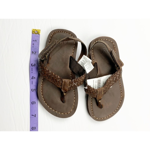 NWT GAP CHILD’S SANDLE , SIZE 9/10 - Picture 3 of 3